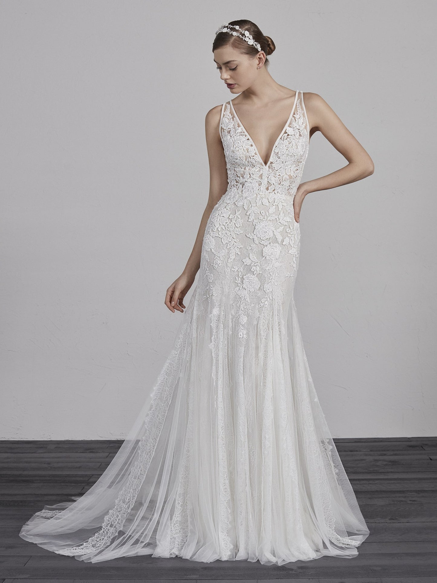 Estampa From Pronovias Season 2019 Wedding Dress