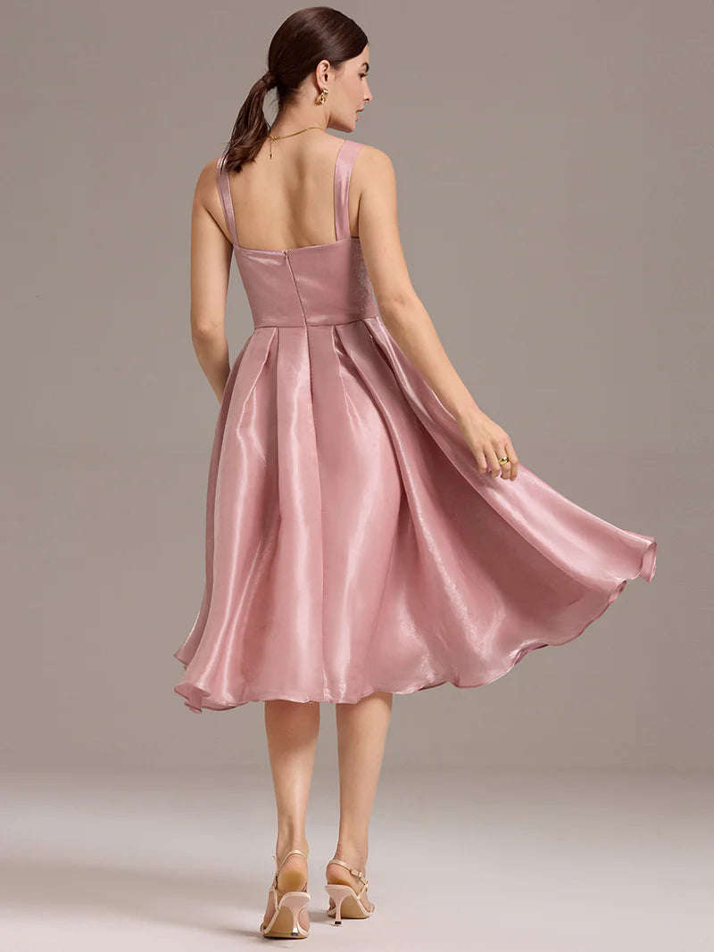 Dusty rose A-line midi dress with sleeveless cut and sweetheart neckline