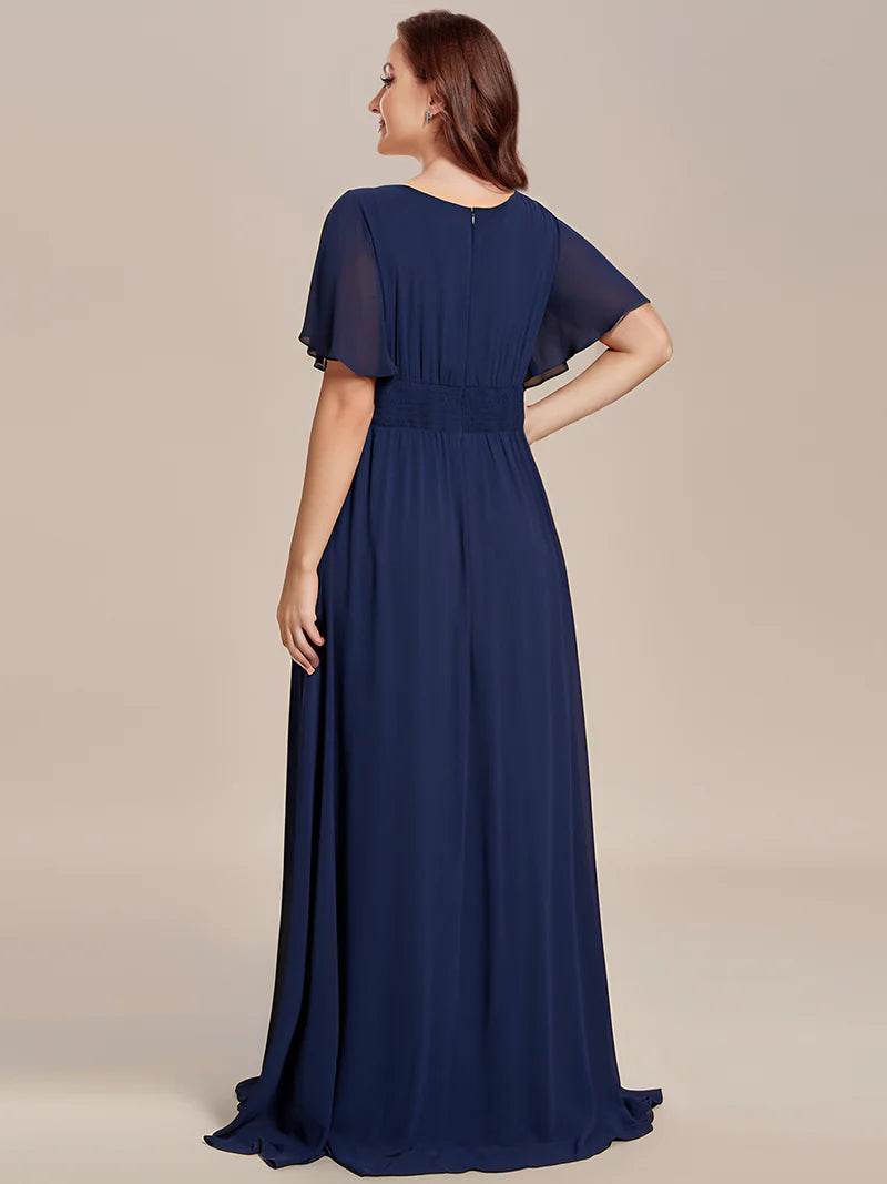 Elegant Round Neck Pleated Bridesmaid Dress – Flowy & Timeless Design - Biamonde