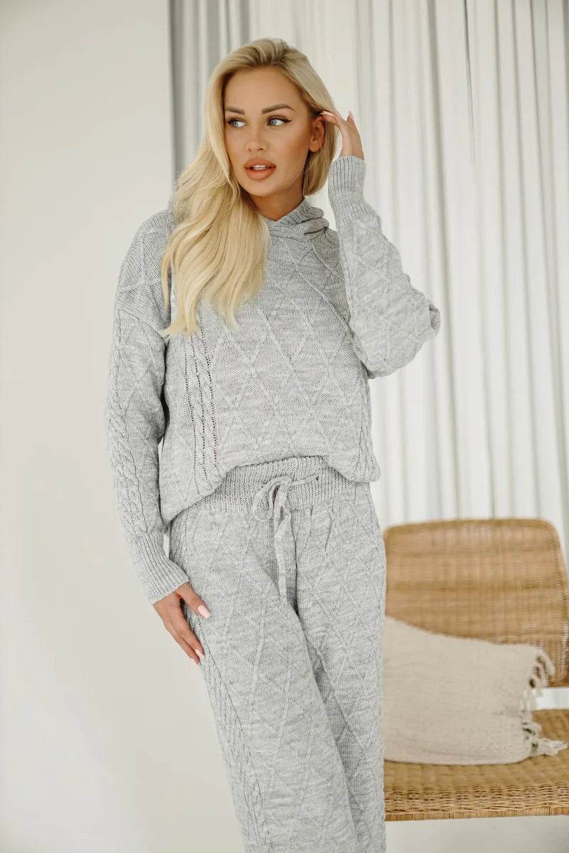 LUSILO Gray Diamond Set – Stylish Two-Piece Knitwear with Geometric Elegance - Biamonde