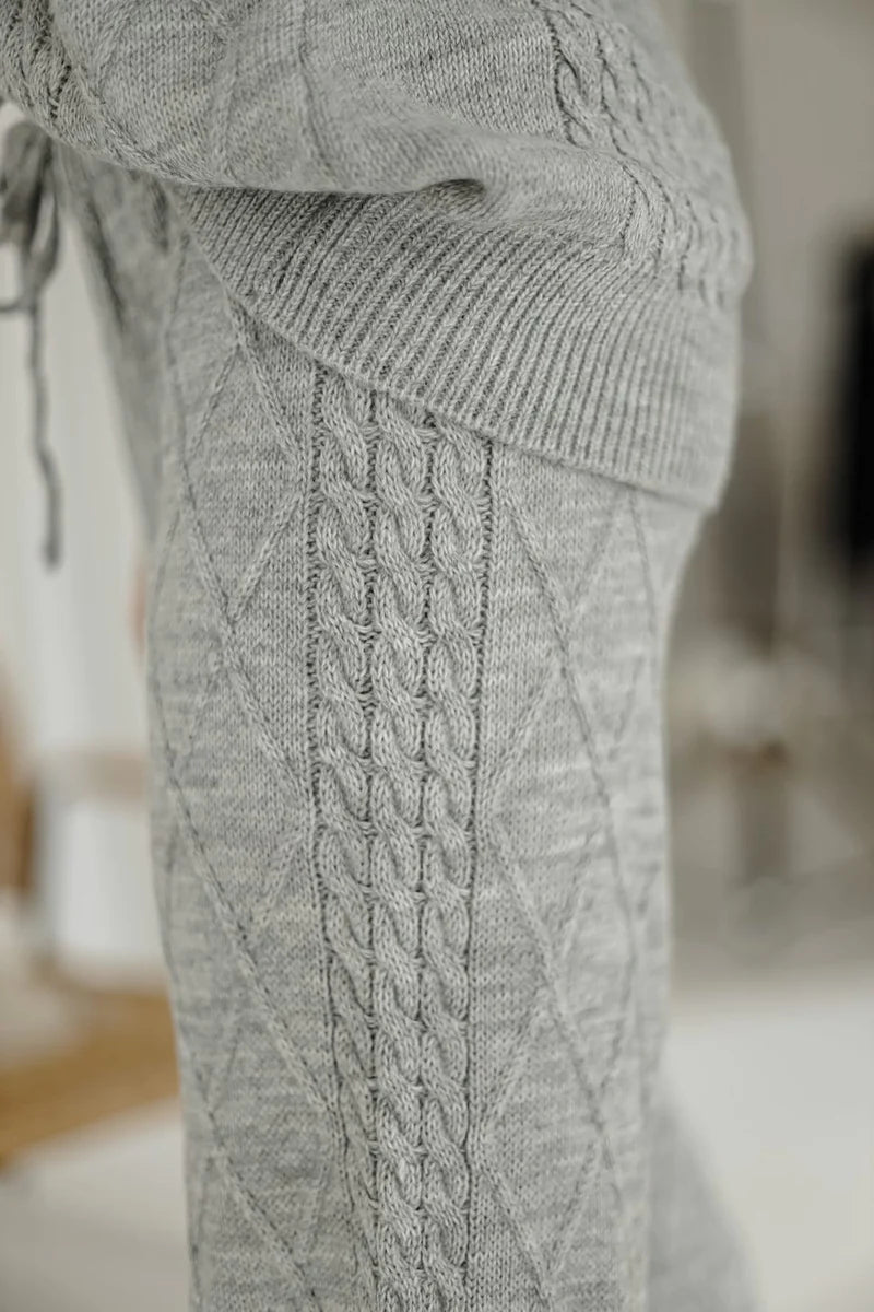 LUSILO gray diamond set, stylish two-piece knitwear with geometric elegance