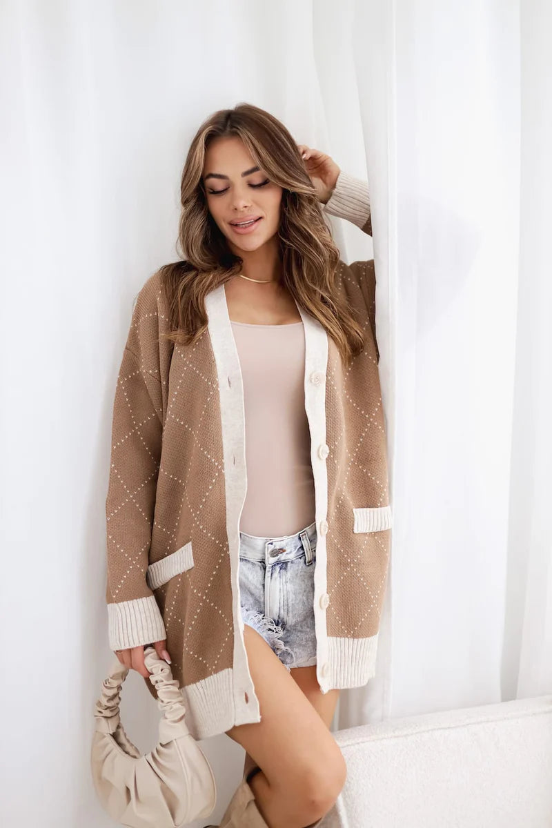 Milan caramel rhombus knit cardigan, cozy elegance with a geometric twist