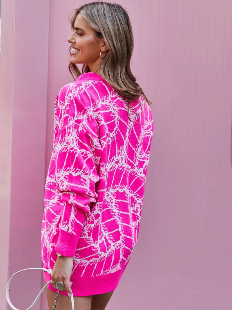 Nestillo pink cardigan, soft and feminine knit for everyday elegance