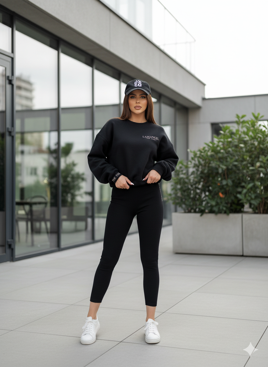 Issamatch Black Tracksuit – Sleek & Versatile Two-Piece Athletic Set - Biamonde