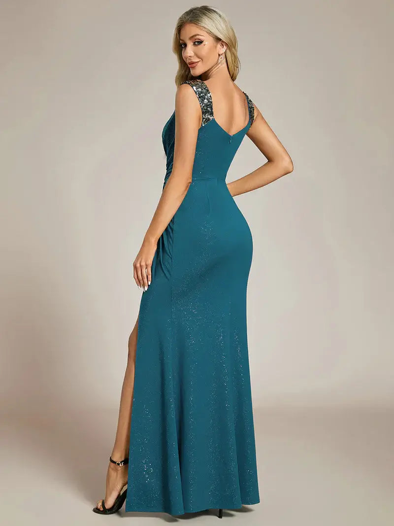 Navy blue elegant sequin evening dress with V-neckline and high slit for a glamorous look
