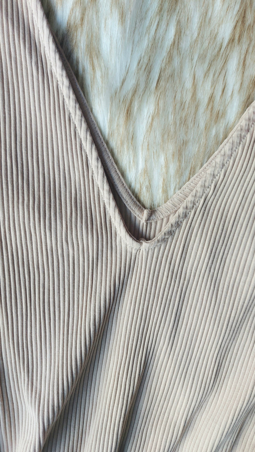 Ribbed Long Sleeve V-Neck Top
