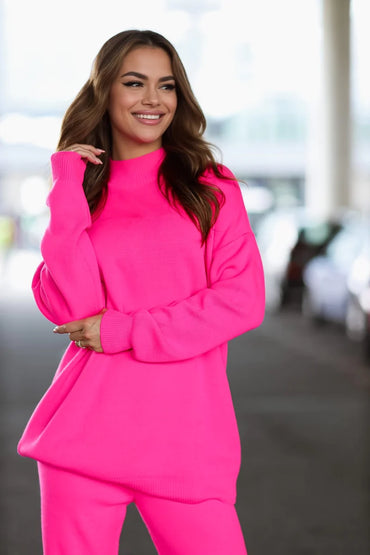 Dassy pink two-piece set, feminine and comfortable knitwear for everyday elegance