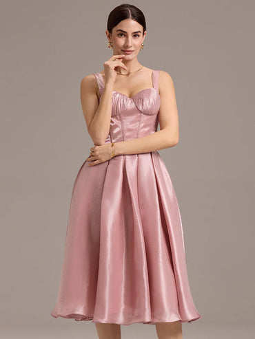 Dusty rose A-line midi dress with sleeveless cut and sweetheart neckline