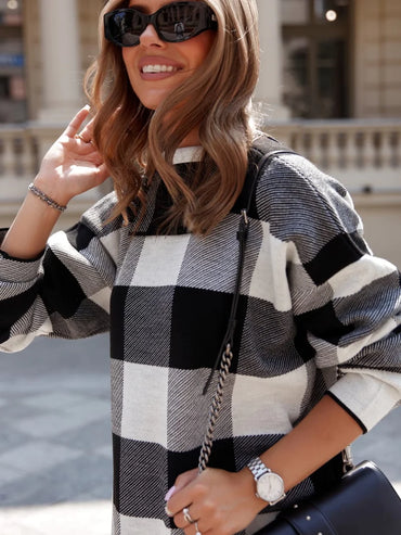 Morgan black checkered set, bold two-piece knitwear with classic contrast pattern